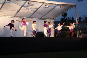 ステージイベント　ダンススタジオの方たち　子ども